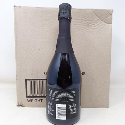 1309 - Six bottles of Bird In Hand sparkling Pinot Noir, 2018 (6)