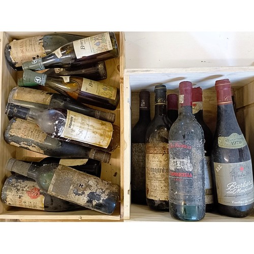 1362 - A bottle of Valpolicella, and seventeen other bottles (18)