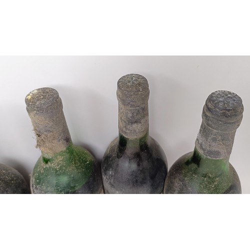 1367 - A bottle of Chateau Cheret Pitres, 1970, and five other bottles (6)