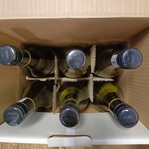 1314 - Five bottles of Yealands, Sauvignon Blanc, 2019, and six bottles of Cederberg, Chenin Blanc, 2019 (1... 