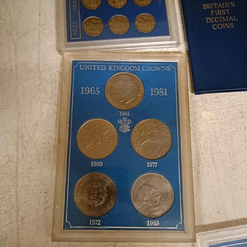 503 - Assorted commemorative, other coins, and a small group of trade cards