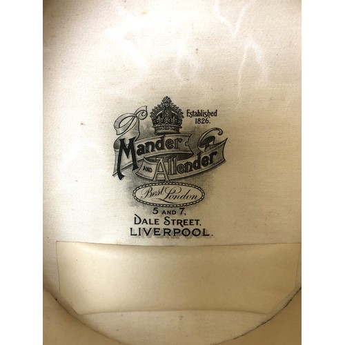 1071 - A Mander and Allender, Dale Street, Liverpool moleskin top hat, boxedProvenance: On instructions of ... 