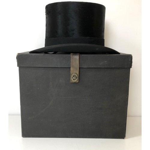 1071 - A Mander and Allender, Dale Street, Liverpool moleskin top hat, boxedProvenance: On instructions of ... 