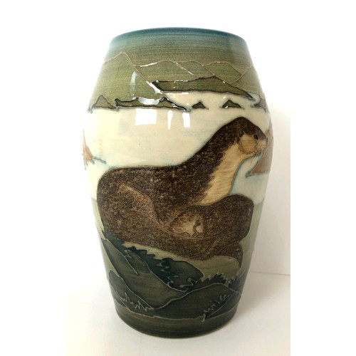 313 - A Dennis Chinaworks vase, decorated an otter, 18 cm high