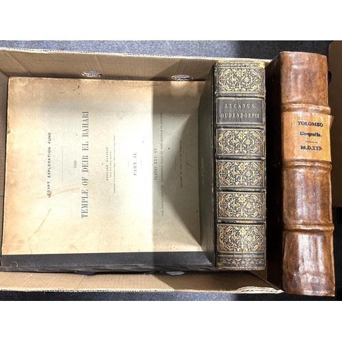 734 - Oudendorpio (Francisco), Annaei Lucani, later bound, and assorted other books (box)