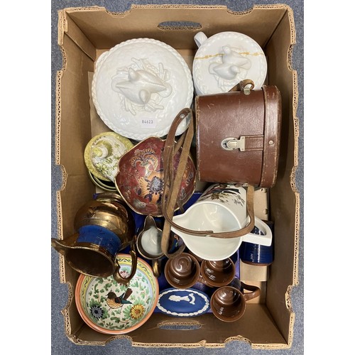 1235 - A bowl, decorated chicken, assorted other ceramics, a bedroom mirror and other items (3 boxes)