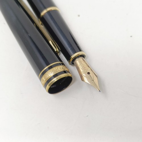 1293 - ***Withdrawn*** A Mont Blanc fountain pen, cased, and a Mont Blanc ballpoint pen, cased (2)