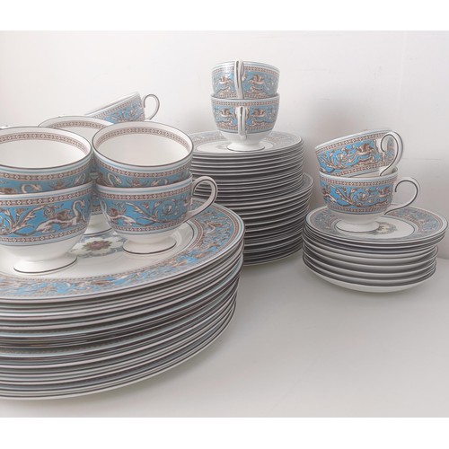 1218 - A Wedgwood Florentine pattern dinner service (qty)