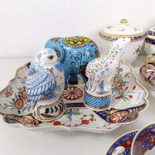 1243 - A 19th century Staffordshire sucrier, assorted cups, saucers and other ceramics (box)