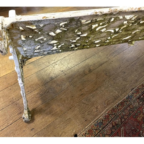 1380 - A Coalbrookdale style painted garden bench, with wooden slats, weathered, 137 cm wide