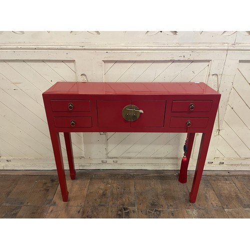 1403 - A Chinese style side table, 95 cm wide, and a cabinet, 45 cm wide