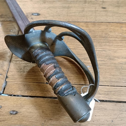 1333 - An early 19th century French Cuirassier Cavalry sword