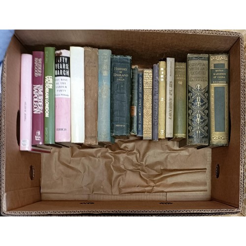 746 - Assorted books, large quantity