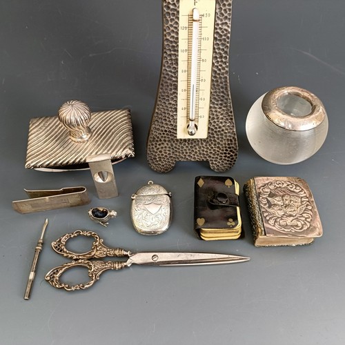 95 - A silver vesta case, a glass and silver mounted match strike and other items