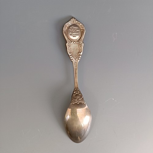 232 - A Franklin mint limited edition Royal Christening silver spoon, Prince William, London 1982, boxed