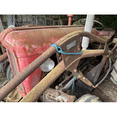 62 - A Massey-Ferguson 35 tractor, no documents