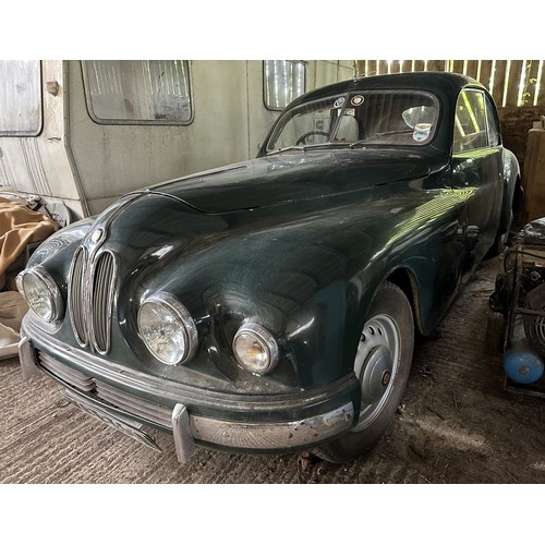 95 - 1952 Bristol 401<br />Registration number XS 8401<br />Chassis number 401/1040<br />Engine number 85...