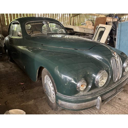 95 - 1952 Bristol 401<br />Registration number XS 8401<br />Chassis number 401/1040<br />Engine number 85...