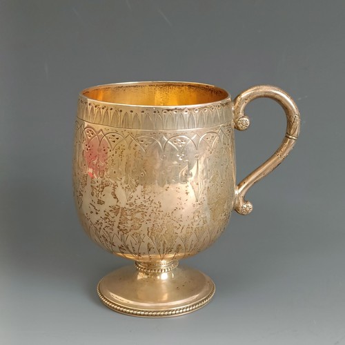 235 - A Victorian silver christening mug, named, and with engraved decoration, London 1869, 4.5 ozt, 9.5 c... 