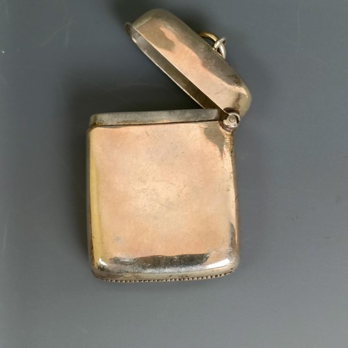 242 - A late Victorian Scottish silver vesta case, Edinburgh 1902