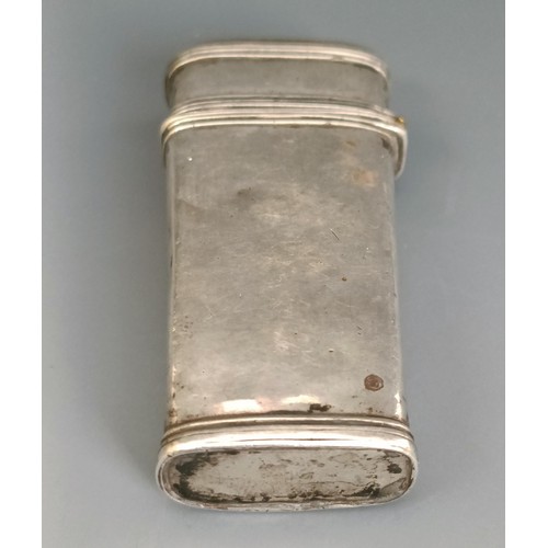 263 - A late 18th century silver etui case, marks incomplete, lacks interior, 6.5 cm