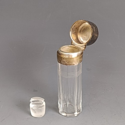 285 - A silver and glass scent bottle, with a stopper, Birmingham 1906, 7.5 cm