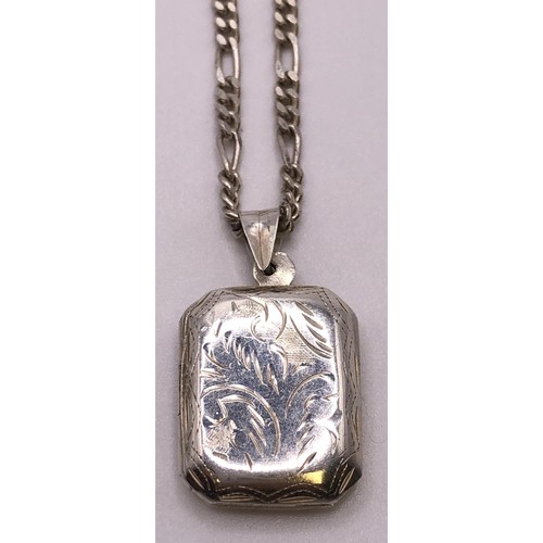 634 - A silver pendant on a chain, and other silver jewellery (4)