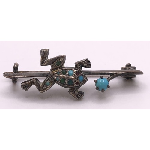 662 - An late 19th/early 20th century, 9ct gold and seed pearl bar brooch, three other bar brooches, and a... 