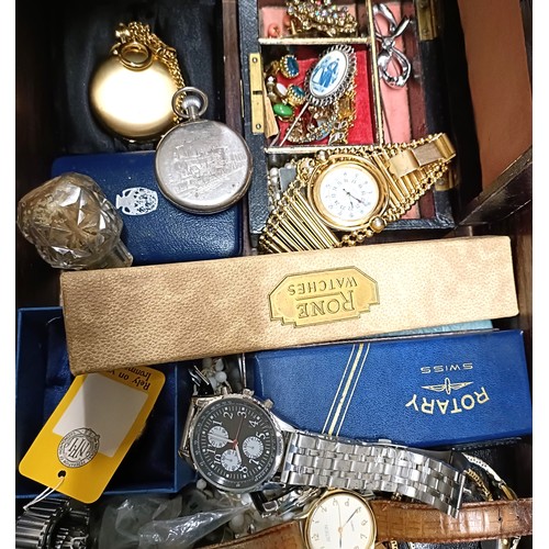 729 - Assorted costume jewellery and dress watches