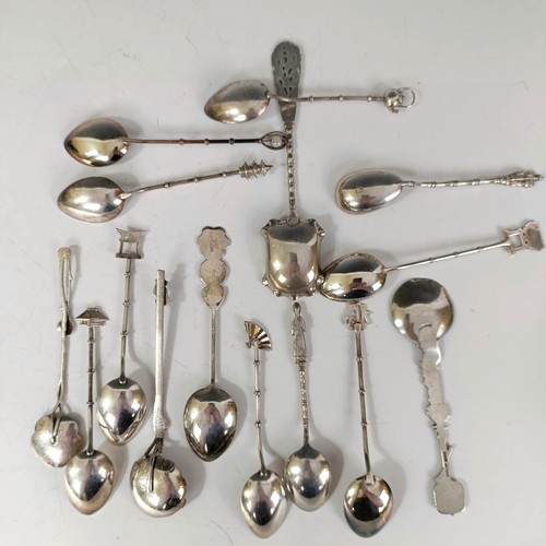 73 - Assorted Japanese and Chinese silver coloured metal spoons