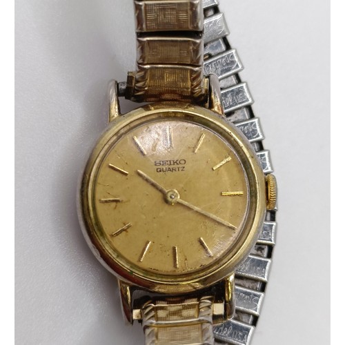 767 - A ladies 9ct gold Rotary wristwatch, and a gold plated ladies watch (2)