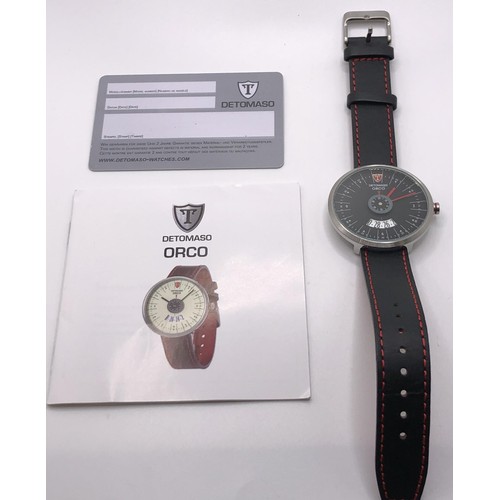 769 - A gentleman's Detomaso Orco wristwatch, with a leather strap, boxed with paperwork