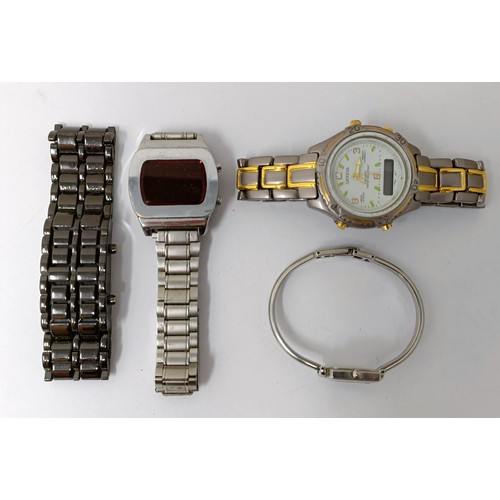 786 - Assorted watches