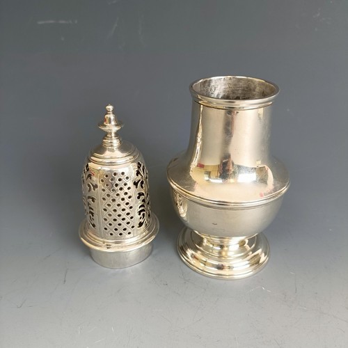 302 - An 18th century silver sugar caster, marks indistinct, 6.3 ozt, 17 cm high