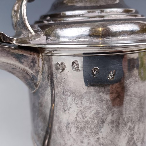 21 - An early 18th century silver lidded tankard, Joseph Clare, London 1714, 21.8 ozt