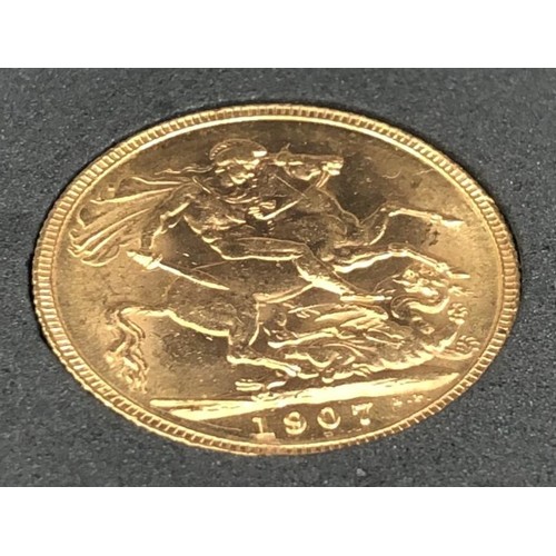 806 - An Edward VII sovereign, 1907, boxed