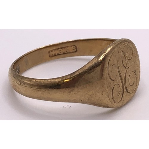 577 - A 9ct gold signet ring, ring size M, 2.7 g