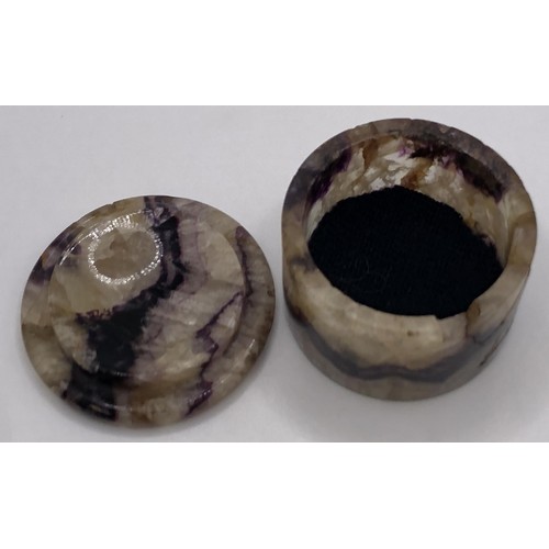 695 - A Blue John box and cover, 4 cm diameter