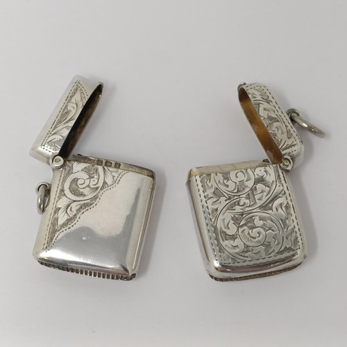 316 - A silver vesta and another (2)