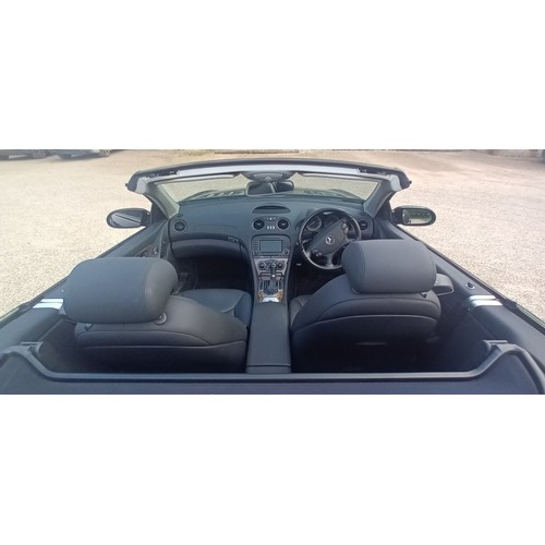 1000 - 2008 Mercedes-Benz SL350Registration number EX08 JUHChassis number WDB2304562F137695Engine number 27... 