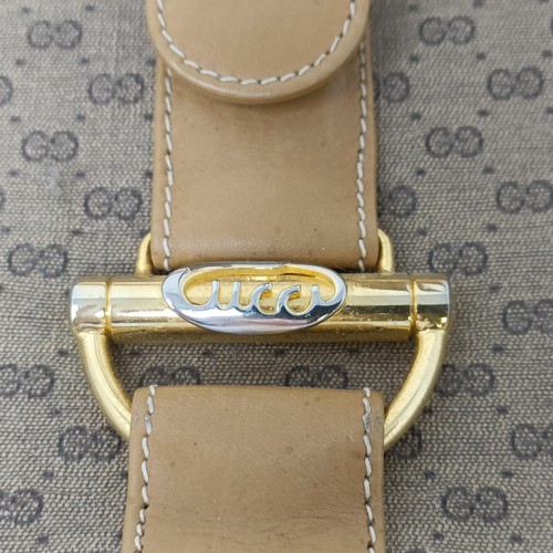 739 - A Gucci handbag, boxed