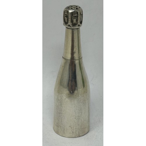 129 - A French silver coloured metal pepperette, in the form of a bottle of wine, Bordeaux 1901, duty mark... 