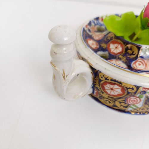 1020 - A Crown Derby inkwell, 5 cm high x 14 cm wide, another 5 cm high x 7 cm wide, and a holder (3)