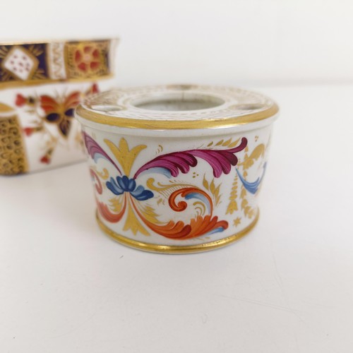 1020 - A Crown Derby inkwell, 5 cm high x 14 cm wide, another 5 cm high x 7 cm wide, and a holder (3)