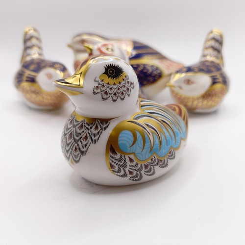 1028 - A Royal Crown Derby Collectors Guild Duckling paperweight, Anniversary Robin paperweight, a bird pap... 