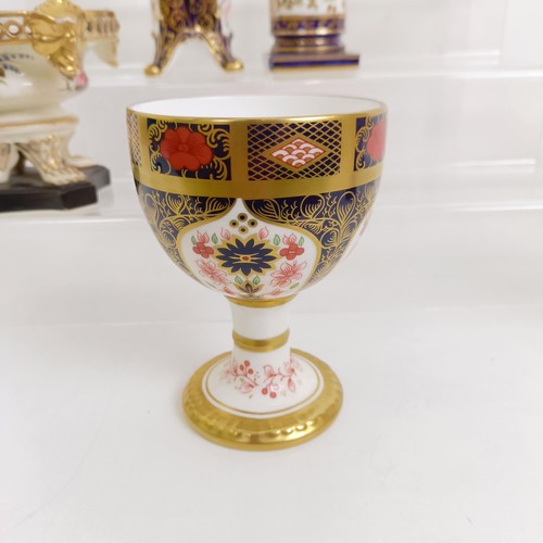 1036 - A Crown Derby Imari pattern twin handled vase, 24 cm high, a chalice, 12.5 cm high, a vase, 17 cm hi... 