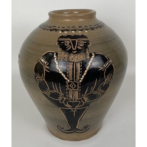 1063 - An Art Pottery vase, decorated King Henry VIII, 31 cm high