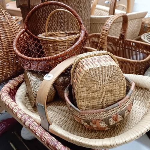 1093 - Assorted baskets (qty)