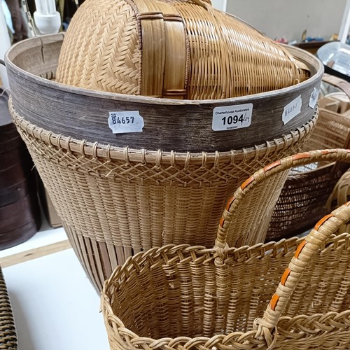 1094 - Assorted baskets (qty)