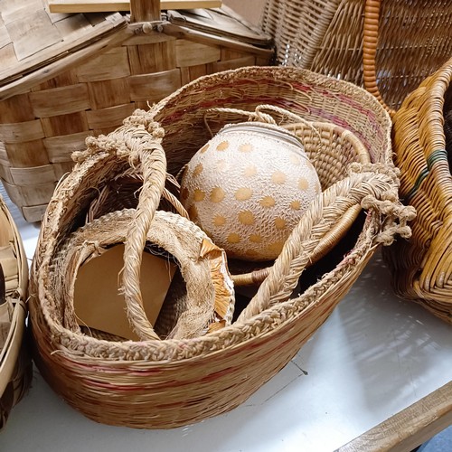 1094 - Assorted baskets (qty)